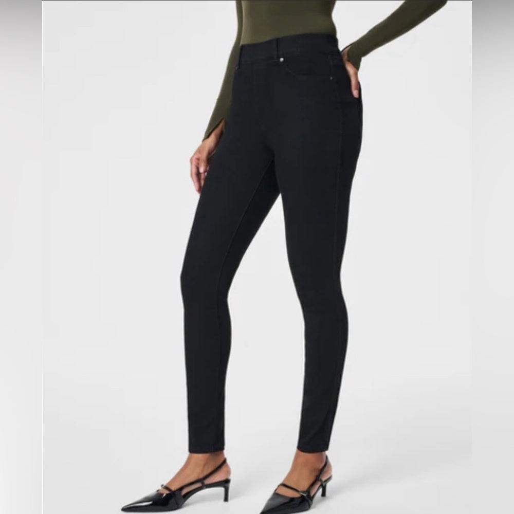 SPANX Ankle Skinny Jeans Classic Black Size Medium